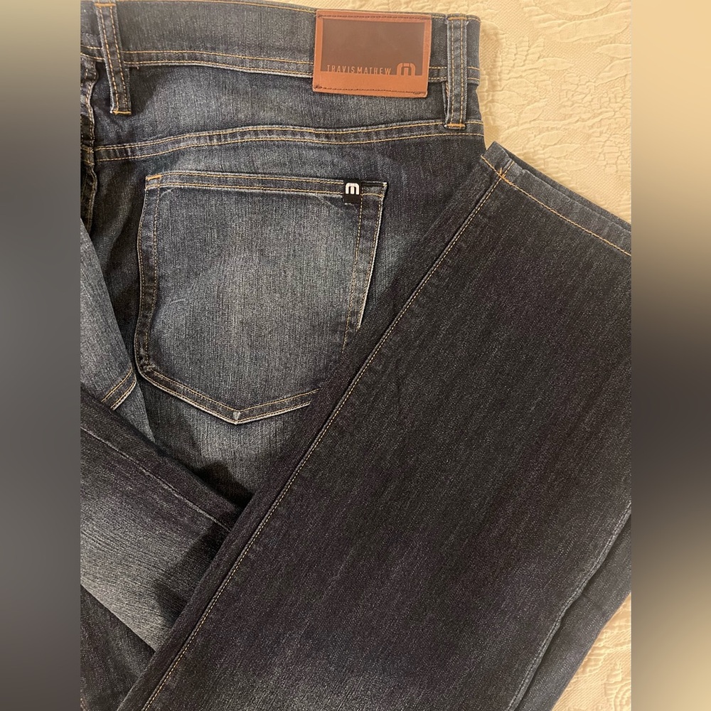 Travis Mathew Men’s Jeans Size 38